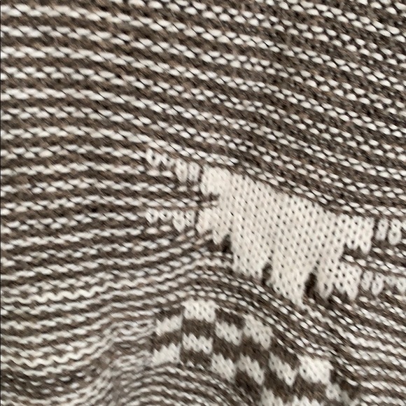 Heavy wrap brown and cream sweater - Picture 4 of 5